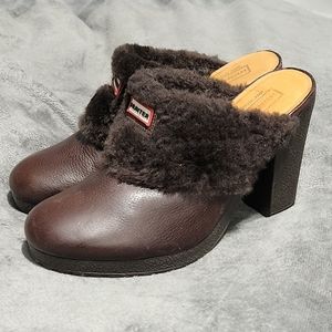 Hunter Bruson Shearling Lined Brown Leather Clogs Heels Mules Womens